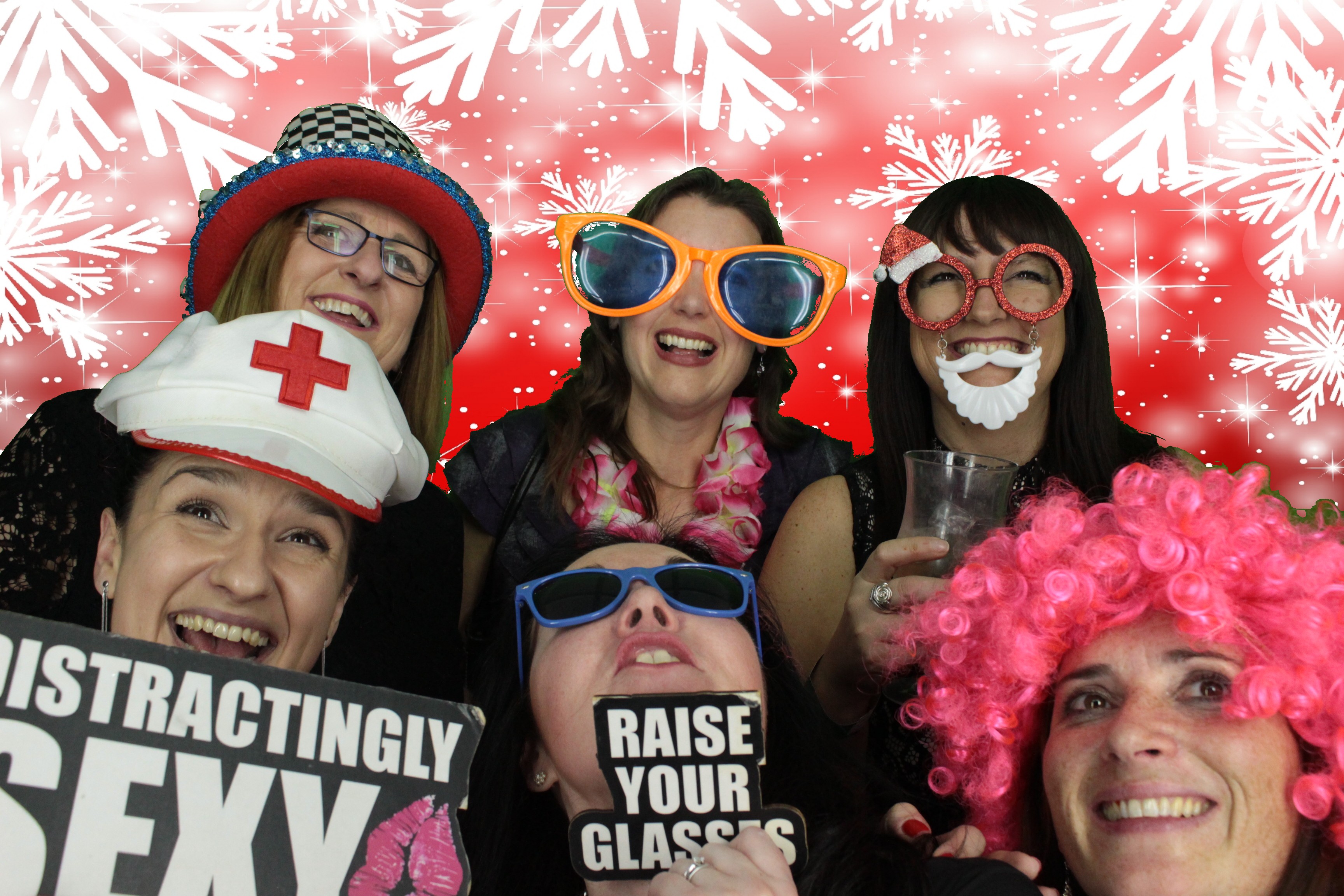 One Line Christmas Party | View more photos from the event at gallery.myphotoboothexperience.co.uk/u/MyPhotoBoothExperienceLtd/One-Line-Christmas-Party